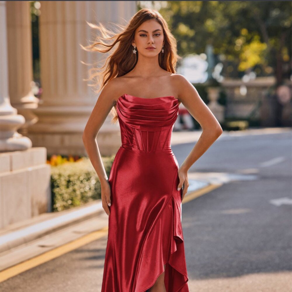 Stacees Pleated Neck Corset Strapless Draped Split Ruffled Dress Red Size 2 NWT